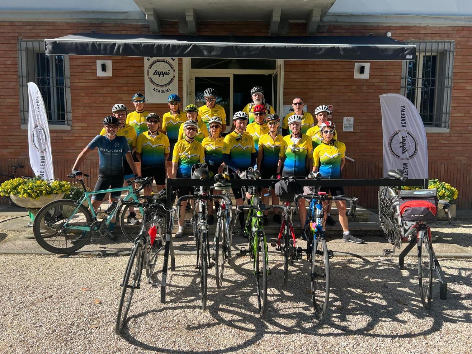 Zappi Cycling Hotel Riolo Terme Esterno foto
